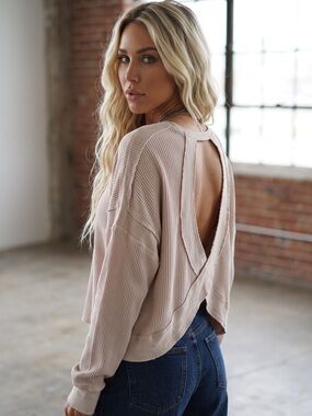 NWT Waffle Knit Open Criss Cross Back Thermal Long Sleeve Top Shirt Taupe